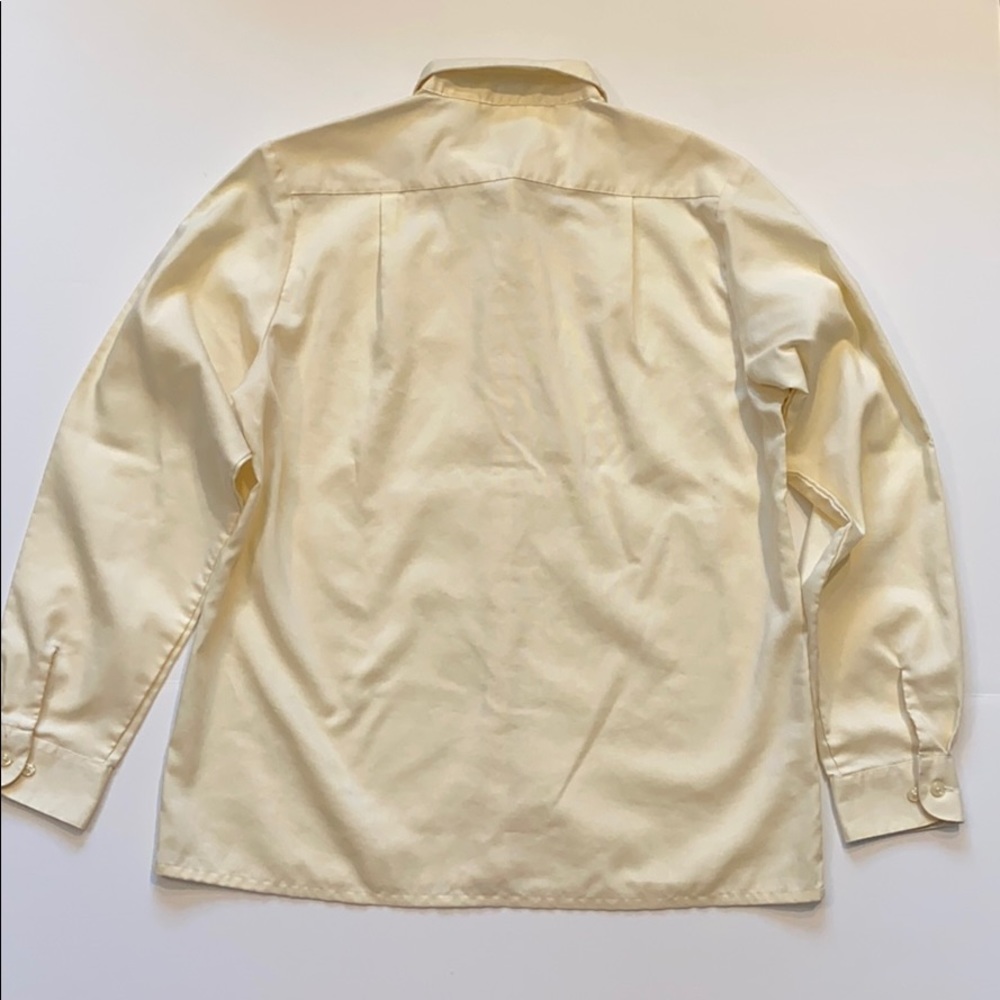 Van Heusen Medium Long Sleeve Button Shirt D11 - Picture 2 of 12
